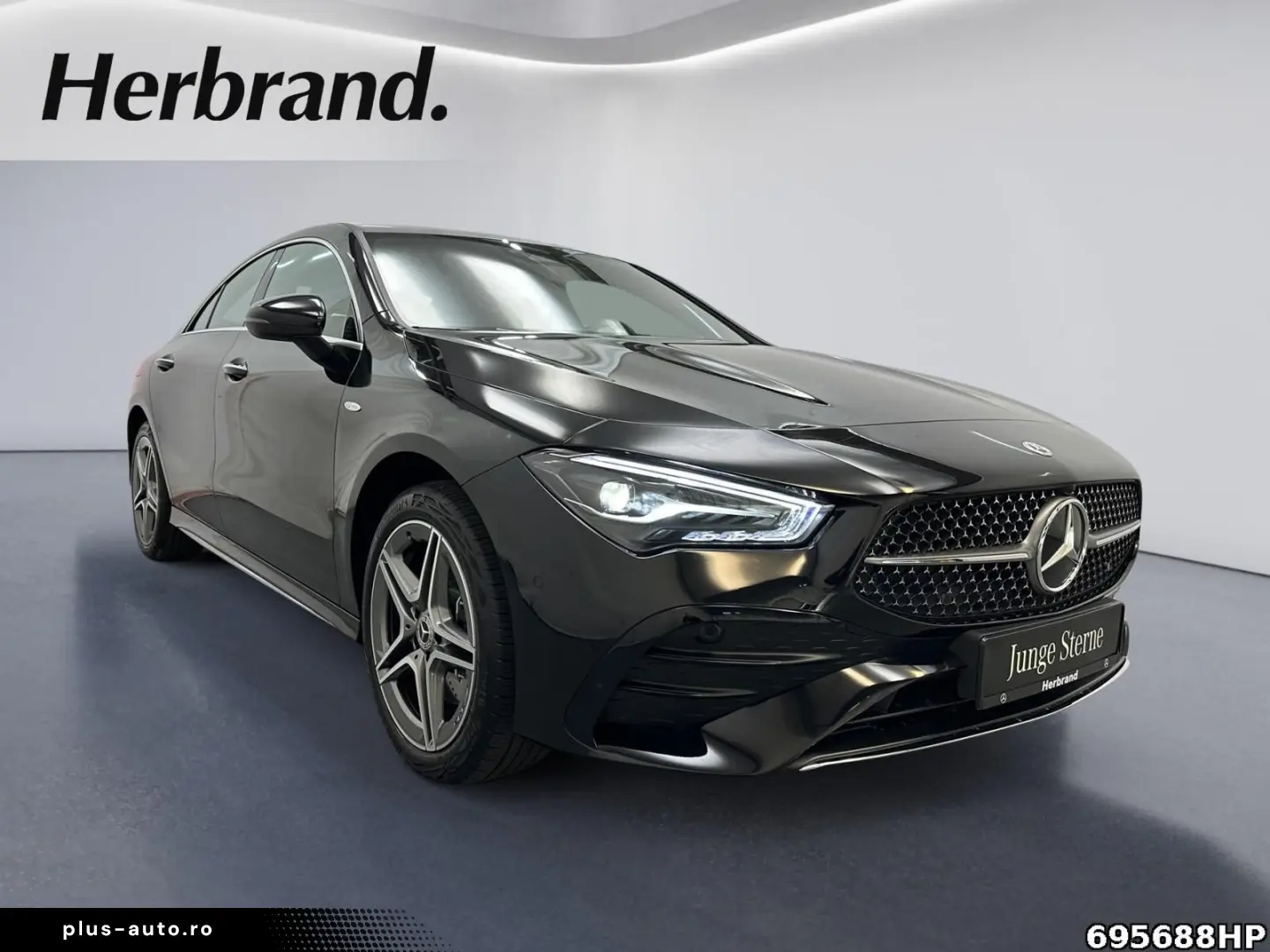 MERCEDES-BENZ CLA 250 e AMG  Pano KEYLESS Lenkhzg. Ambi