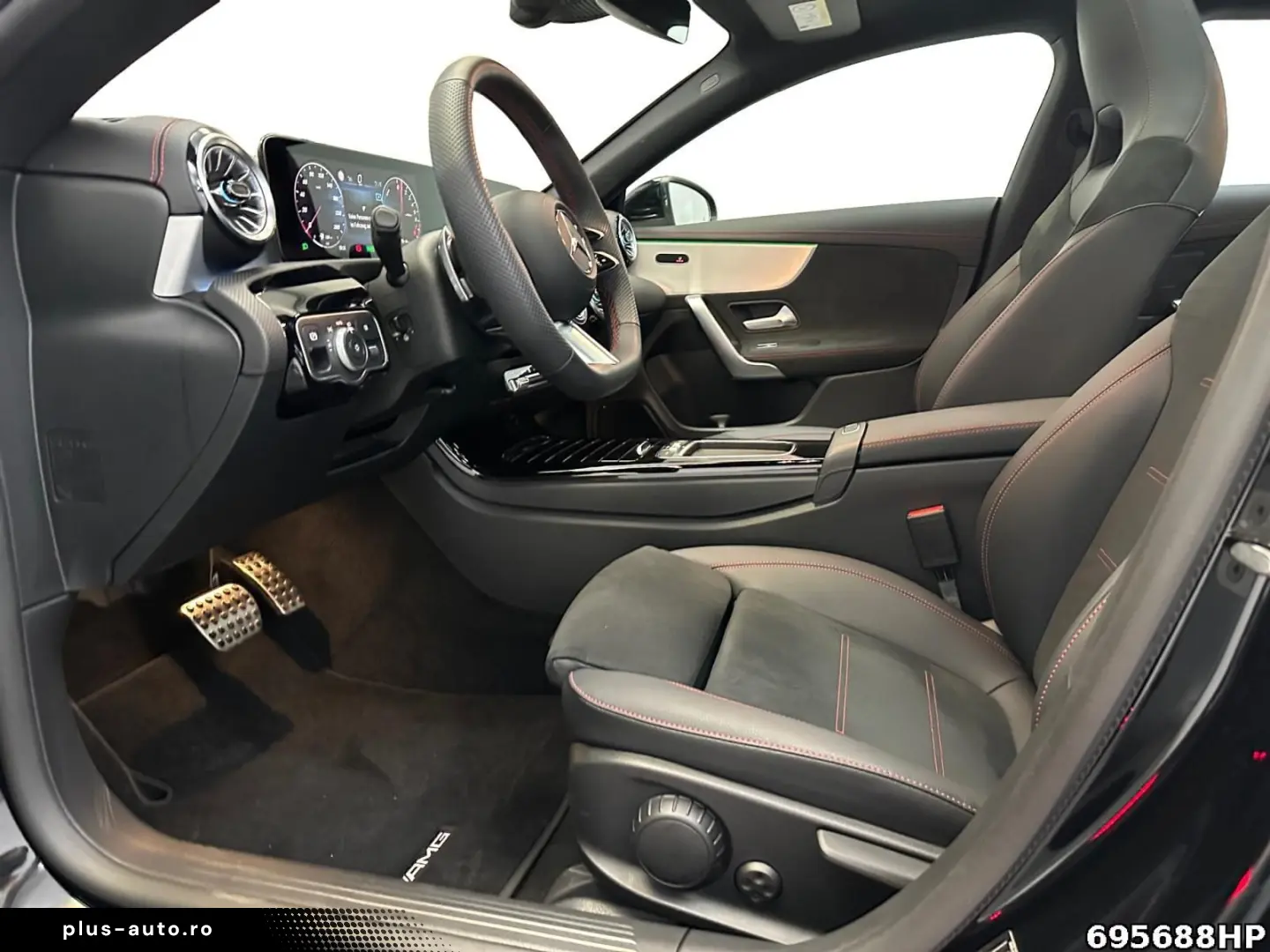 MERCEDES-BENZ CLA 250 e AMG  Pano KEYLESS Lenkhzg. Ambi