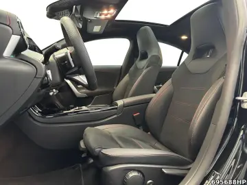 MERCEDES-BENZ CLA 250 e AMG  Pano KEYLESS Lenkhzg. Ambi