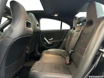 MERCEDES-BENZ CLA 250 e AMG  Pano KEYLESS Lenkhzg. Ambi