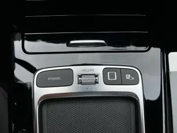 MERCEDES-BENZ CLA 200 Coupé AMG LenkradHz Panoramada&hellip;