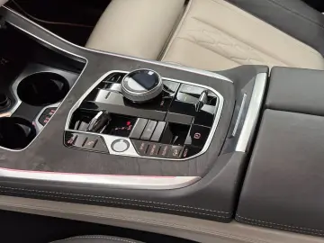 BMW X7 xDrive40d [M Sport  HUD  ACC  Standhzg.  h&k