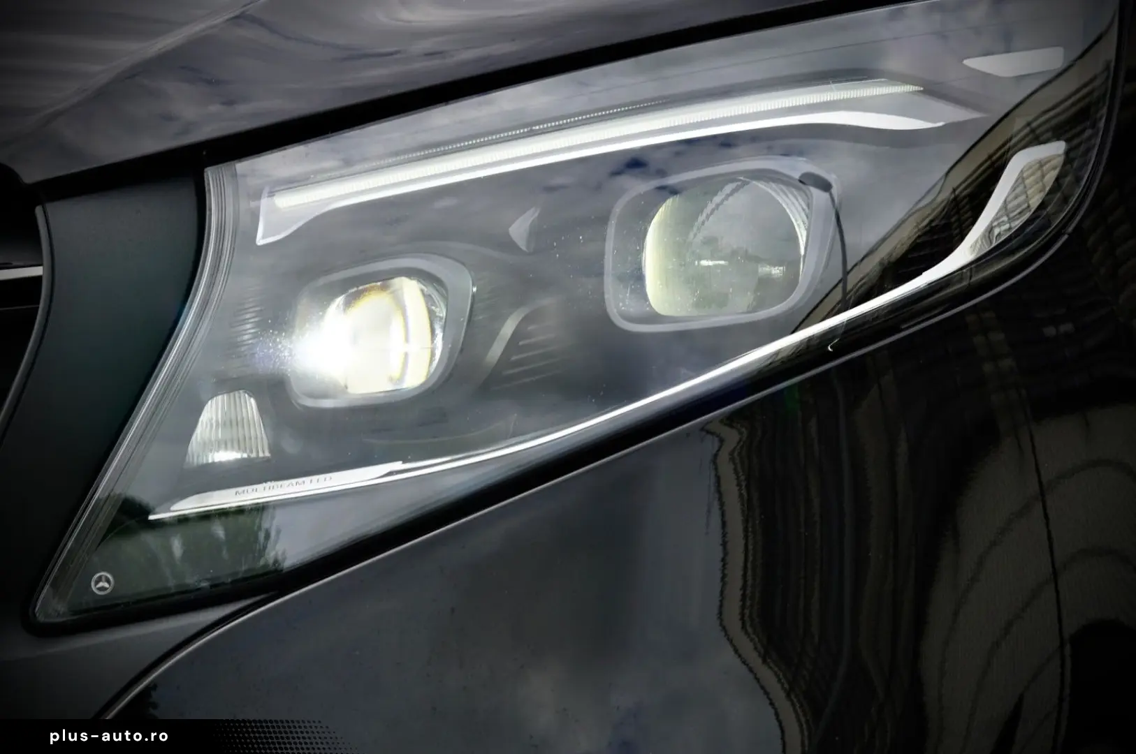 MERCEDES-BENZ Vito Tourer 119 CDI 4x4  Airmatic Dist.Leder