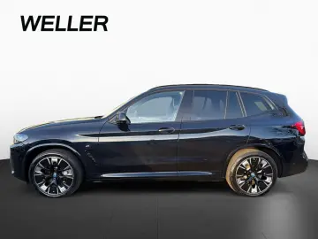 BMW iX3 M-SPORT LI CO PROF ADAP LED HUD ACC