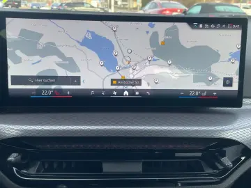 BMW 330i xDrive M Sport M Sportpaket HiFi DAB Shz