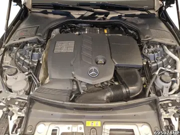 MERCEDES-BENZ C 300 d T AMG AHK LED Kamera Amb Distr