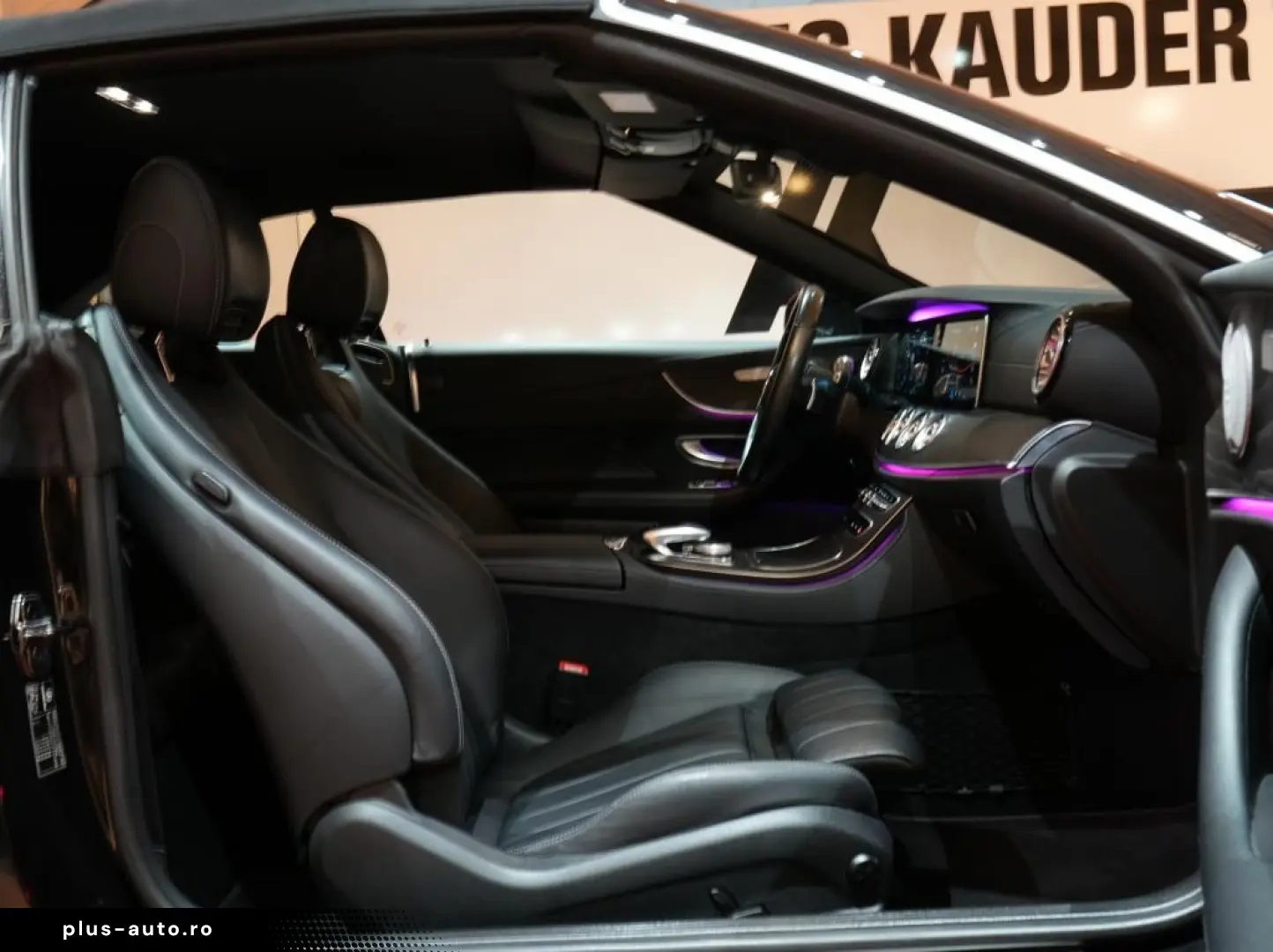 MERCEDES-BENZ E 200 Cabrio Avantgarde LED Navi Kam