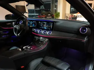 MERCEDES-BENZ E 200 Cabrio Avantgarde LED Navi Kam