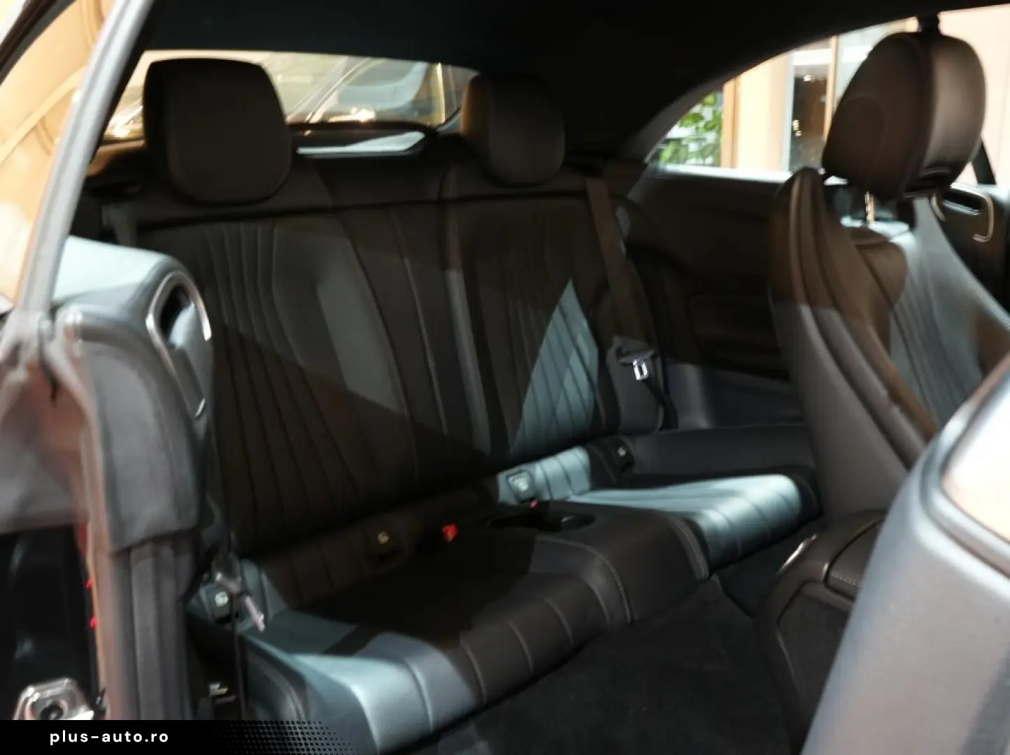 MERCEDES-BENZ E 200 Cabrio Avantgarde LED Navi Kam