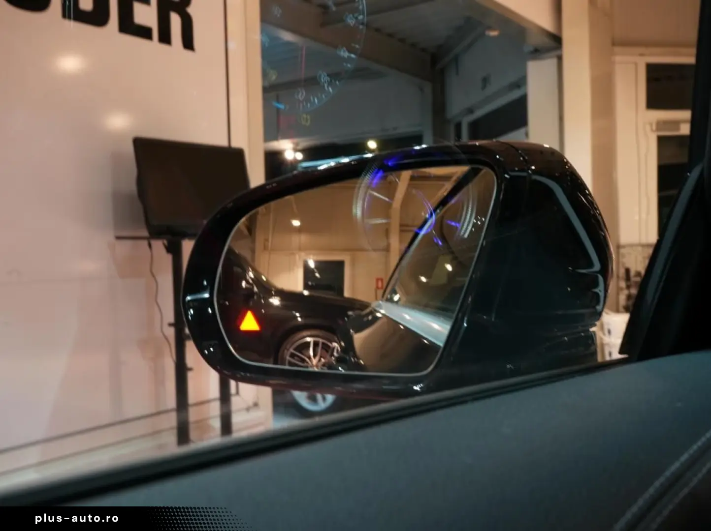 MERCEDES-BENZ E 200 Cabrio Avantgarde LED Navi Kam