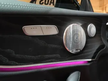 MERCEDES-BENZ E 200 Cabrio Avantgarde LED Navi Kam