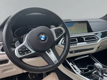 BMW X7 M50 i HUD Panorama Navigation HarmanKardon