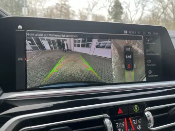 BMW X7 M50 i HUD Panorama Navigation HarmanKardon