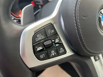 BMW X7 M50 i HUD Panorama Navigation HarmanKardon