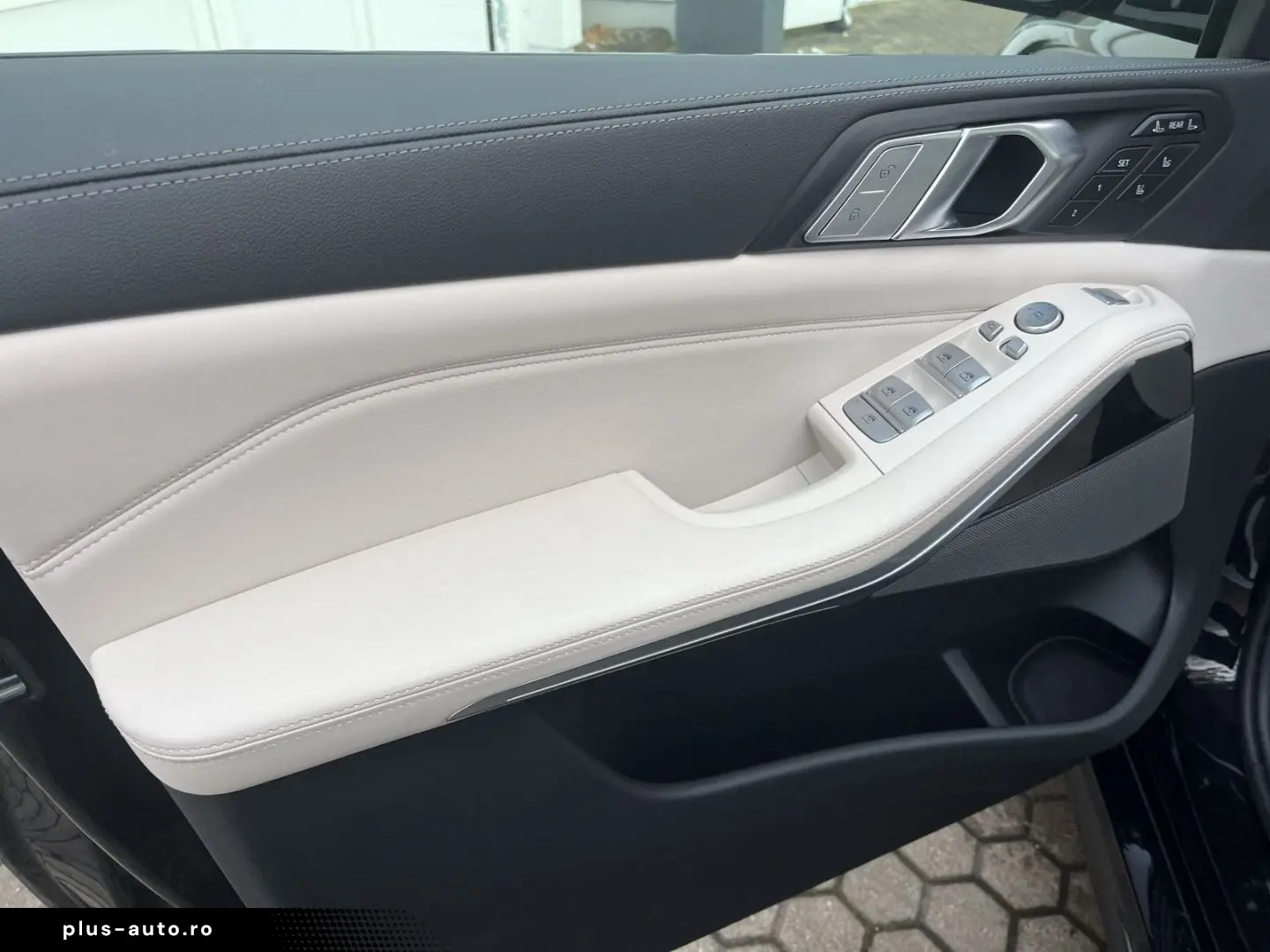 BMW X7 M50 i HUD Panorama Navigation HarmanKardon