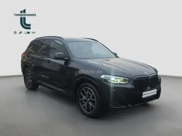 BMW X3 xDrive20d AT Navi Bluetooth PDC MP3