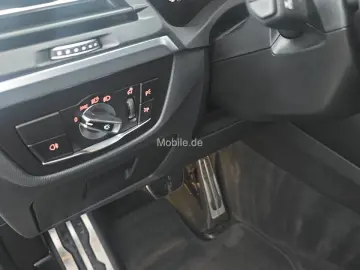 BMW X3 xDrive20d AT Navi Bluetooth PDC MP3