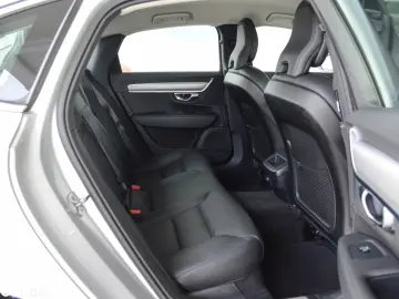 Volvo S90 D3 Geartronic Momentum Pro