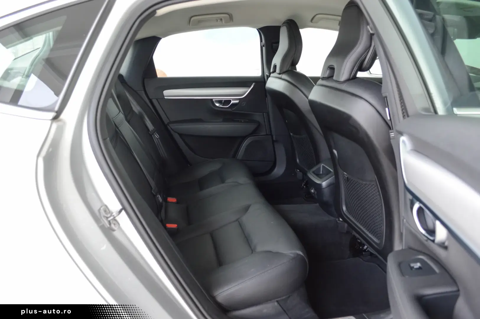 Volvo S90 D3 Geartronic Momentum Pro