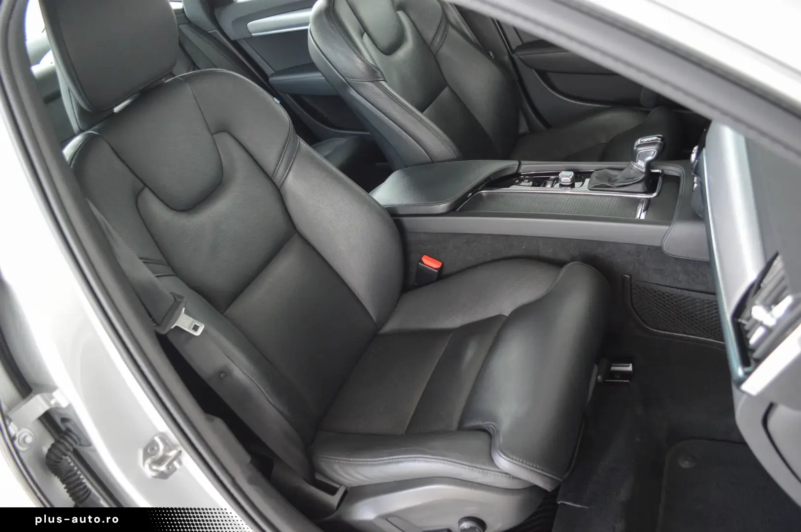 Volvo S90 D3 Geartronic Momentum Pro