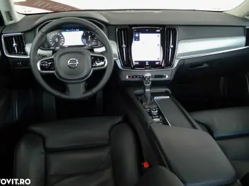 Volvo S90 D3 Geartronic Momentum Pro