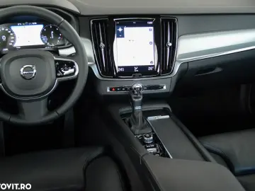 Volvo S90 D3 Geartronic Momentum Pro