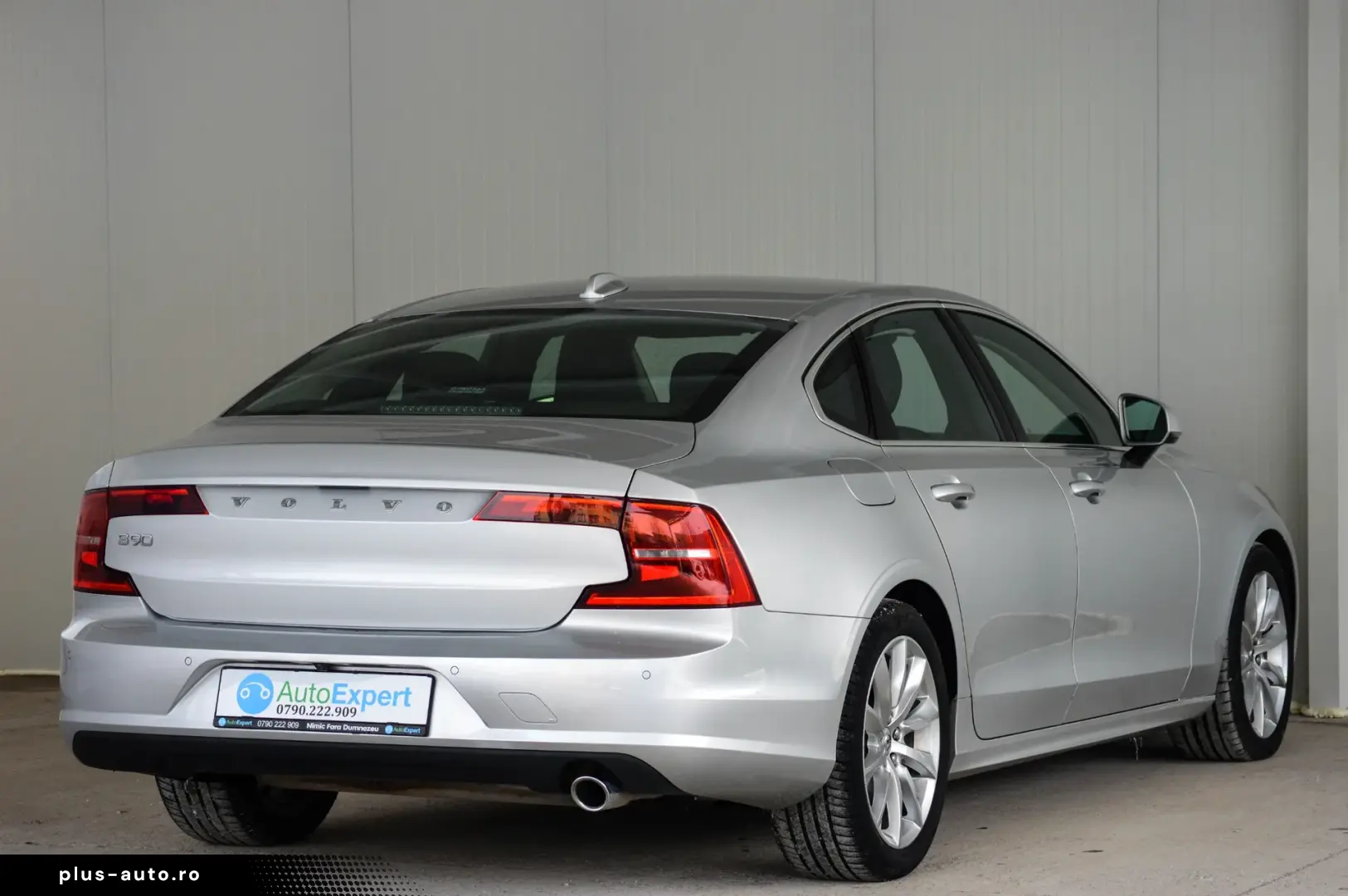 Volvo S90 D3 Geartronic Momentum Pro