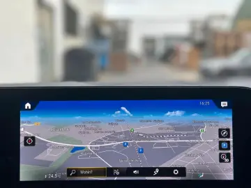 Mercedes-Benz CLA 220d AMG-Line