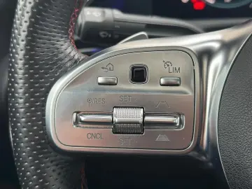 Mercedes-Benz CLA 220d AMG-Line