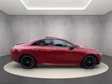 Mercedes-Benz CLA 220d AMG-Line