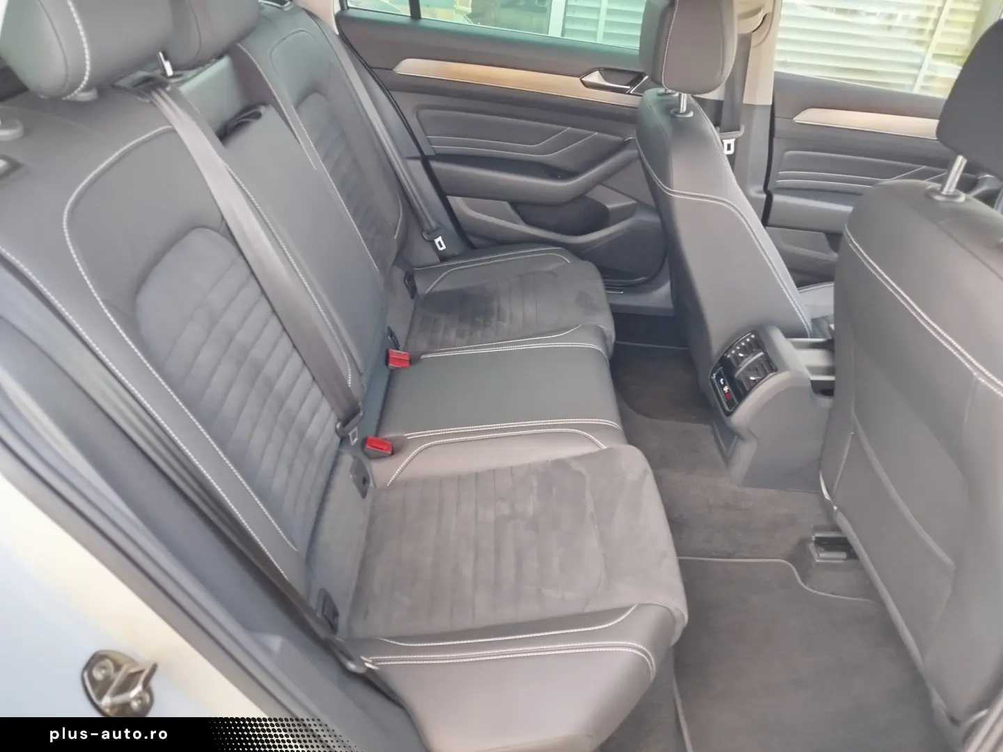 VW PASSAT VAR ELEGANCE 2.0TDI 200CP DSG7 4X4