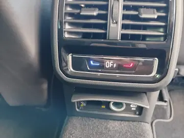 VW PASSAT VAR ELEGANCE 2.0TDI 200CP DSG7 4X4