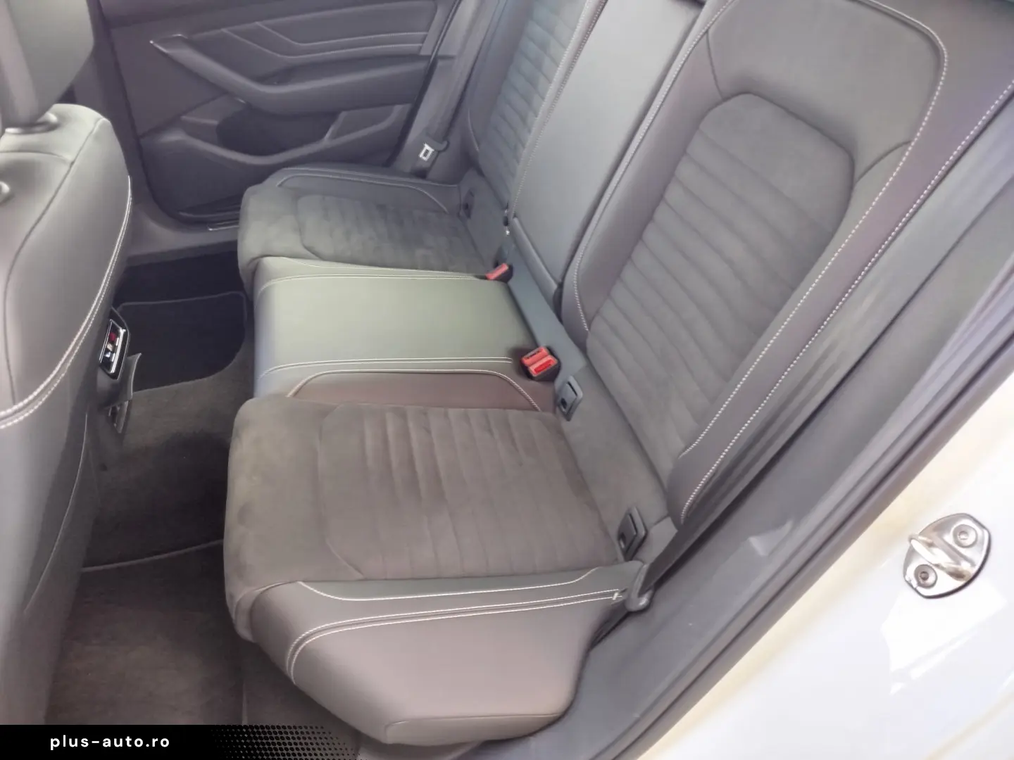 VW PASSAT VAR ELEGANCE 2.0TDI 200CP DSG7 4X4