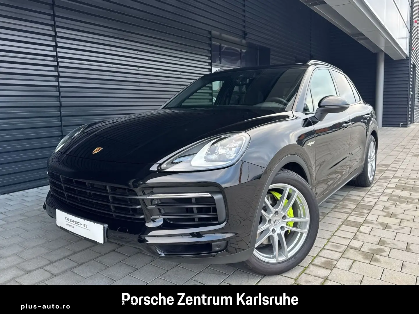 PORSCHE Cayenne E-Hybrid BOSE Luftfederung 20-Zoll
