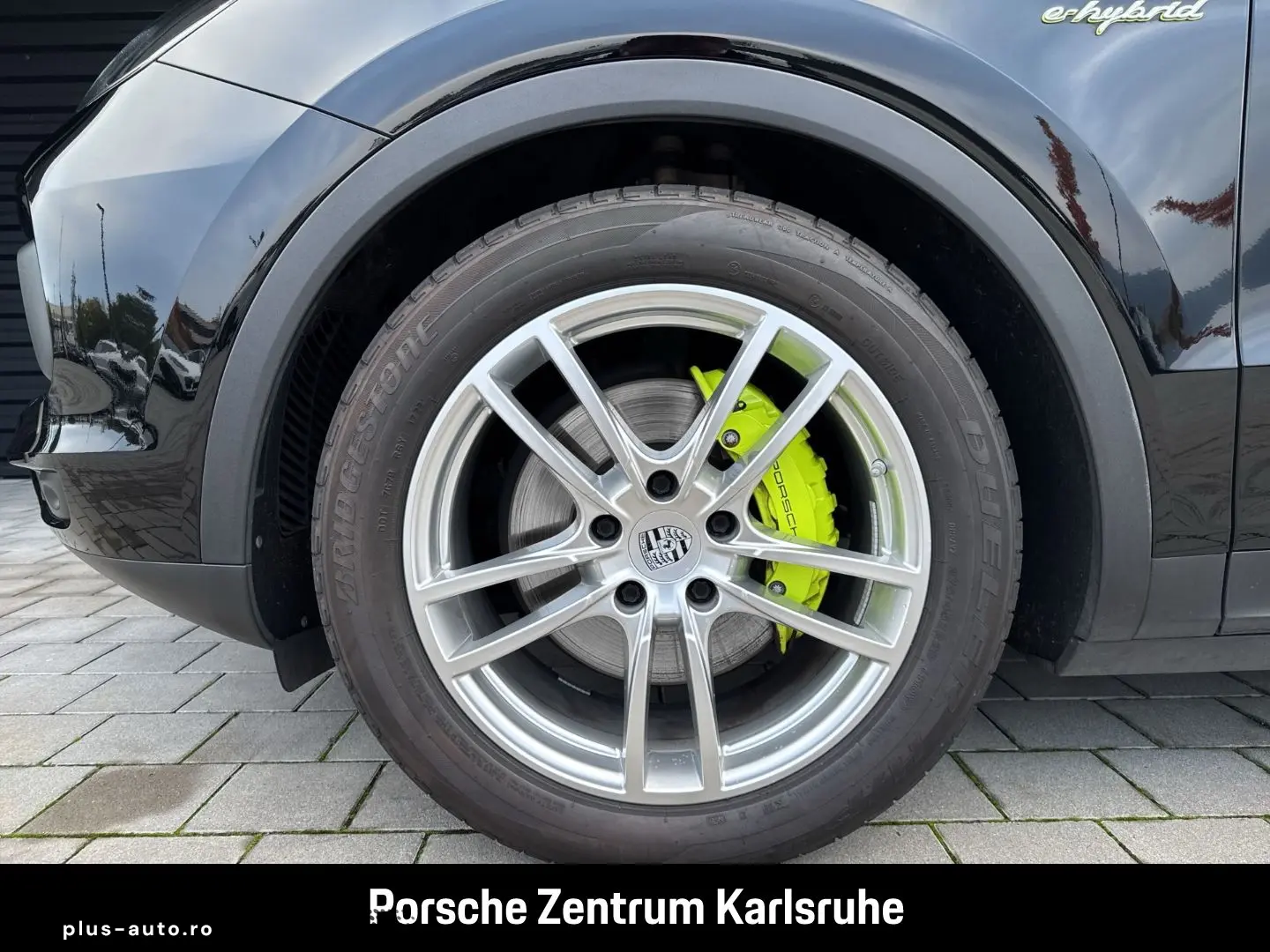 PORSCHE Cayenne E-Hybrid BOSE Luftfederung 20-Zoll