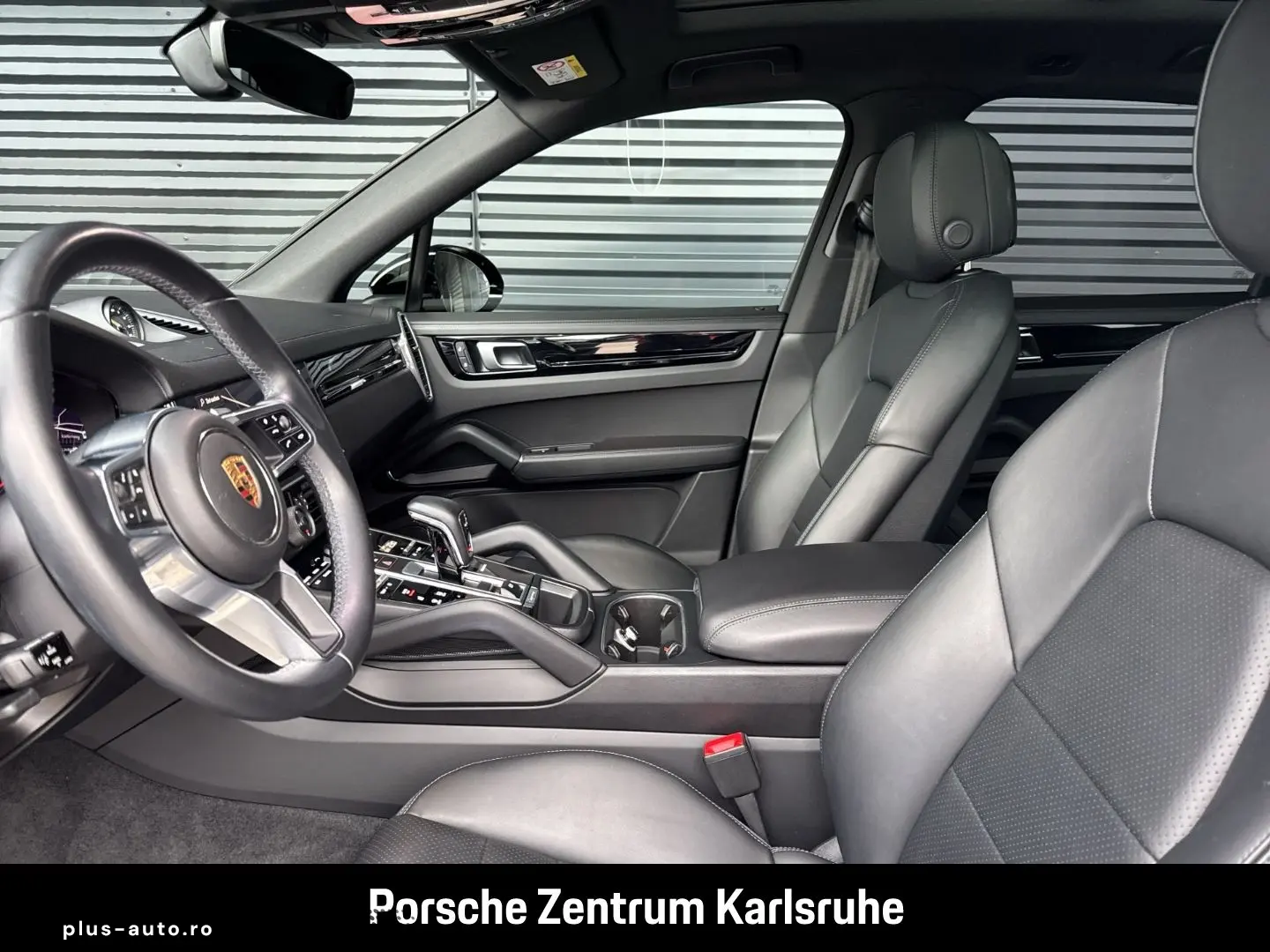 PORSCHE Cayenne E-Hybrid BOSE Luftfederung 20-Zoll