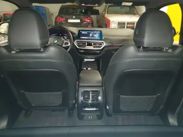 BMW X4 xDrive 20i M Sport Laser AHK Standhz. Keyless