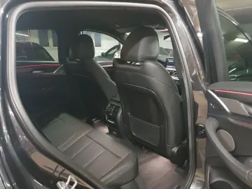 BMW X4 xDrive 20i M Sport Laser AHK Standhz. Keyless