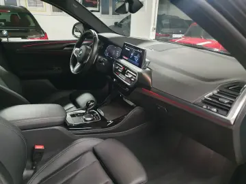 BMW X4 xDrive 20i M Sport Laser AHK Standhz. Keyless