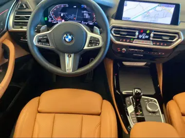 BMW X4xDrive20d M Sport Navi AHK Kamera