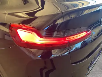 BMW X4xDrive20d M Sport Navi AHK Kamera