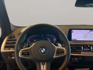 BMW X4xDrive20d M Sport Navi AHK Kamera