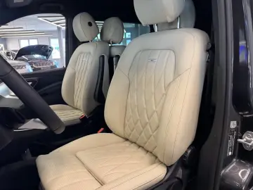 Mercedes-Benz V 300 Petrol Luxury-seats 2025 extra Long