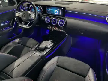 MERCEDES-BENZ CLA 180 Coupe AMG-LINE MBEAM KAMERA KEYLESS