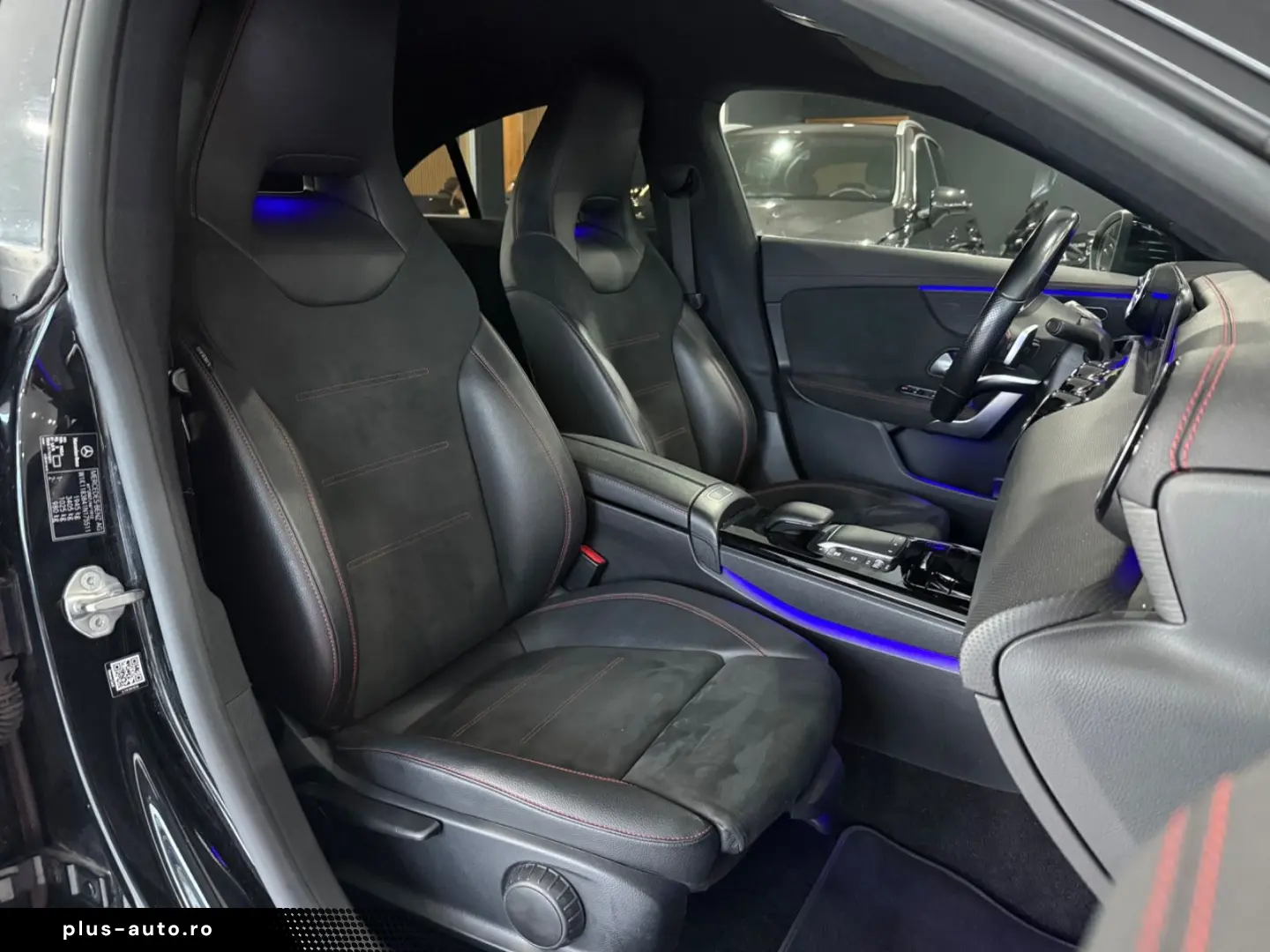 MERCEDES-BENZ CLA 180 Coupe AMG-LINE MBEAM KAMERA KEYLESS