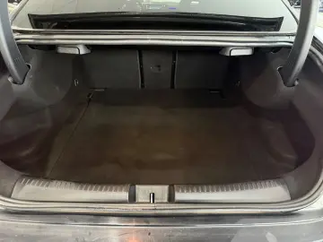 MERCEDES-BENZ CLA 180 Coupe AMG-LINE MBEAM KAMERA KEYLESS