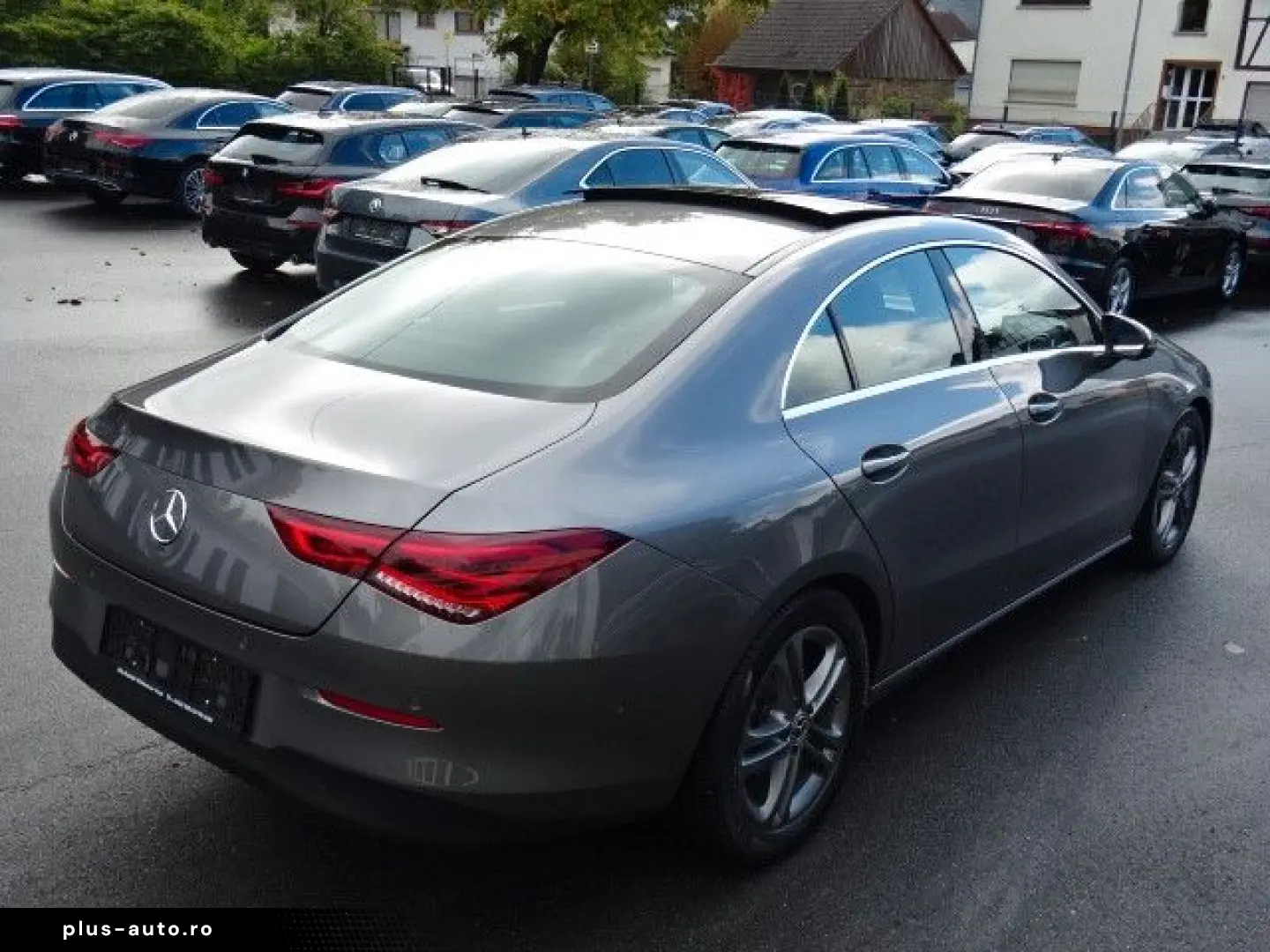 MERCEDES-BENZ CLA 180d T-LEDER NAVI LED AUTOM PANO KAME