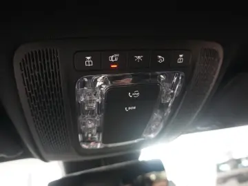 MERCEDES-BENZ CLA 200 COUPE PROGRESSIVE NAVI LED KAMERA