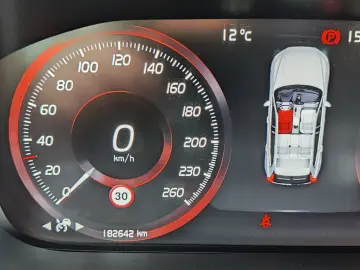 Volvo XC60 D4 FWD 190CP Aut 8tr