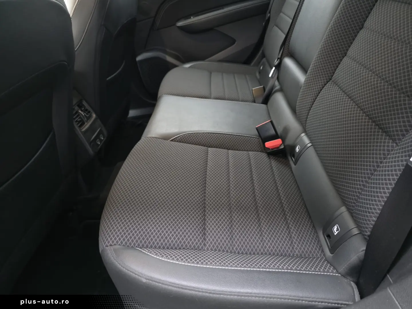 RENAULT ARKANA 1.6 E-Tech 145CP Intens